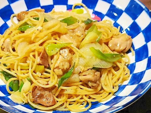 鶏肉とねぎの和風パスタ